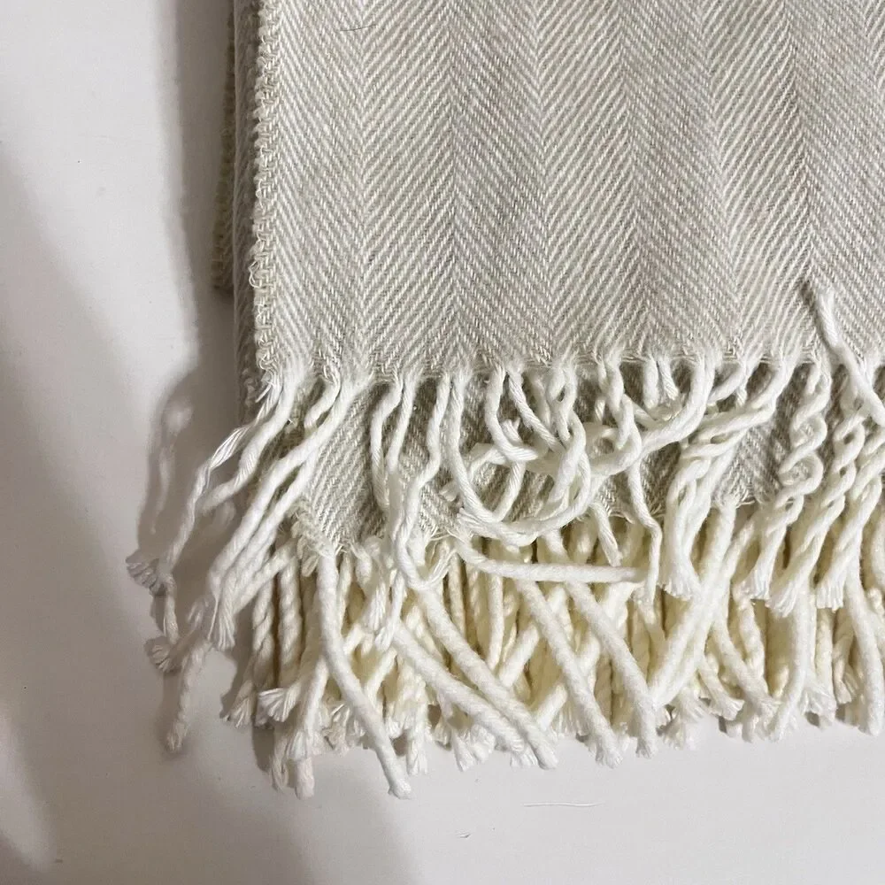 Lands Downunder Italian Herringbone Fringed Beige Throw Blanket Soft Italy